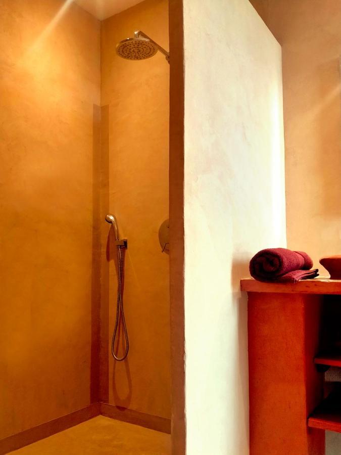 Mas Des Broussonnetiers Daire Barjac  Dış mekan fotoğraf